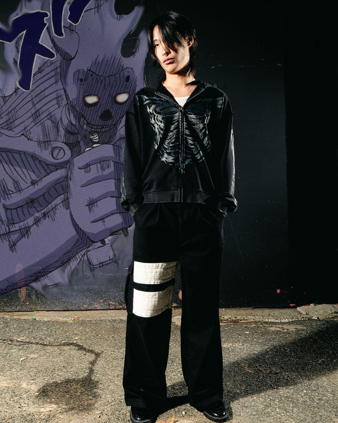 SUSANOO HOODIE styled product view