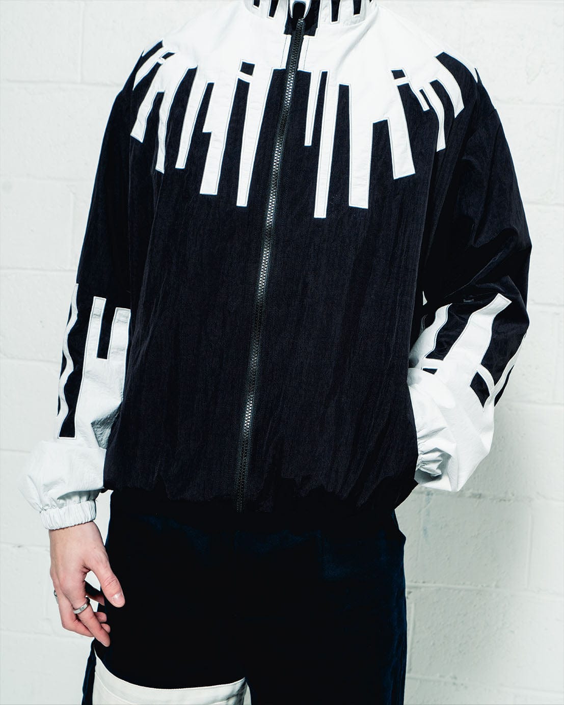 DESTINY JACKET on-body fit view