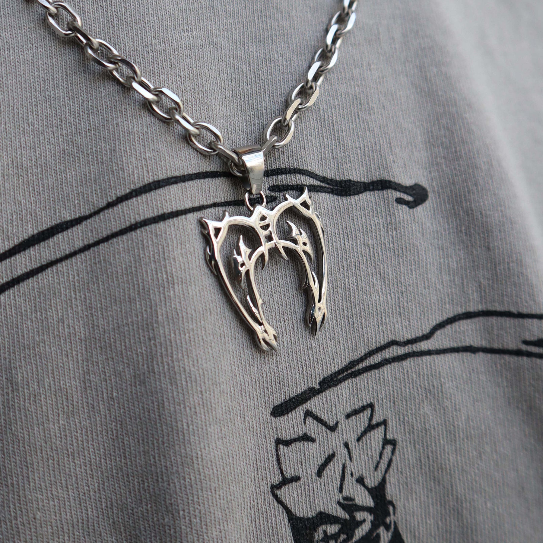 FANG NECKLACE